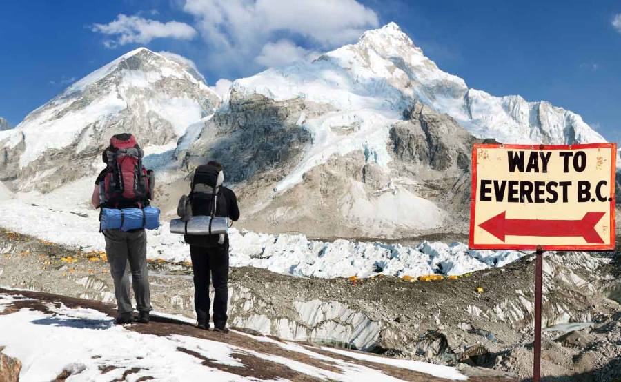 trekking in nepal